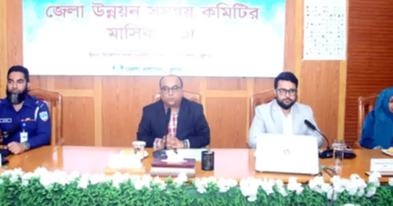 রমজানে নিত্যপ্রয়োজনীয় পণ্যের মূল্য স্থিতিশীল রাখতে খুলনা জেলা প্রশাসনের নজরদারি