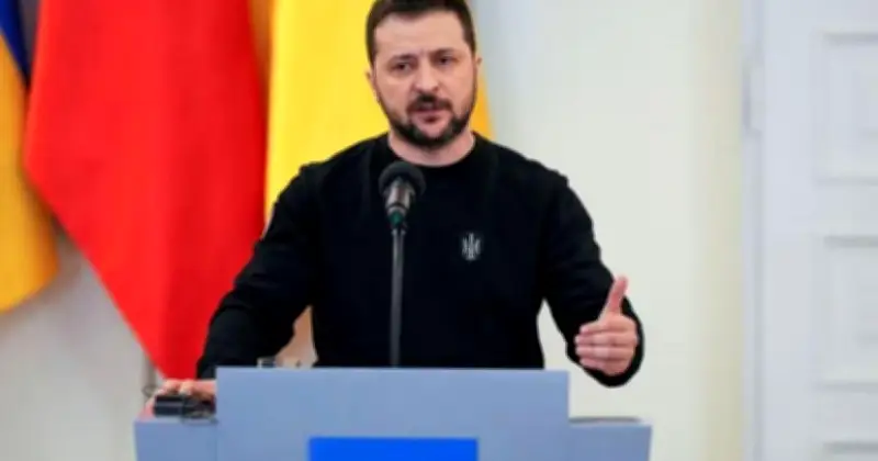 জেলেনস্কির তীব্র ভাষা: পুতিনকে 'যুদ্ধের দাস' আখ্যা, বিদ্যুৎকেন্দ্র ধ্বংসের অভিযোগ