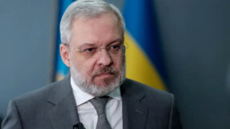 দুর্নীতির মামলায় ইউক্রেনের সাবেক জ্বালানিমন্ত্রী গ্রেপ্তার, বাংলাদেশে রাজনৈতিক উত্তেজনা বৃদ্ধি