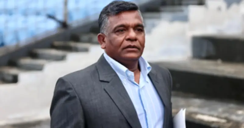 বিসিবি প্রেসিডেন্ট বুলবুল পরিবারের সঙ্গে সময় কাটাতে অস্ট্রেলিয়া গেছেন, অনলাইনে থাকবেন সক্রিয়