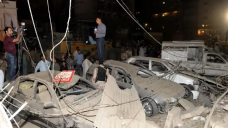 বরিশালে শ্রমিক নেতা বরখাস্তের প্রতিবাদে কর্মবিরতি, হাইকোর্টের রমজান আদেশ স্থগিত