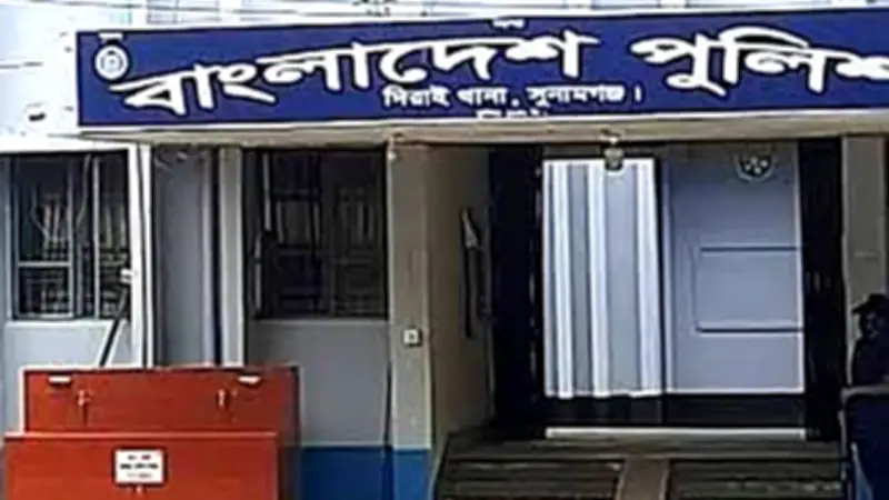 সুনামগঞ্জে আসামি ছিনতাই, টাঙ্গাইলে ইউপি চেয়ারম্যান পুনর্বহাল, হাতিয়ায় ধর্ষণ মামলায় মেডিকেল বোর্ড