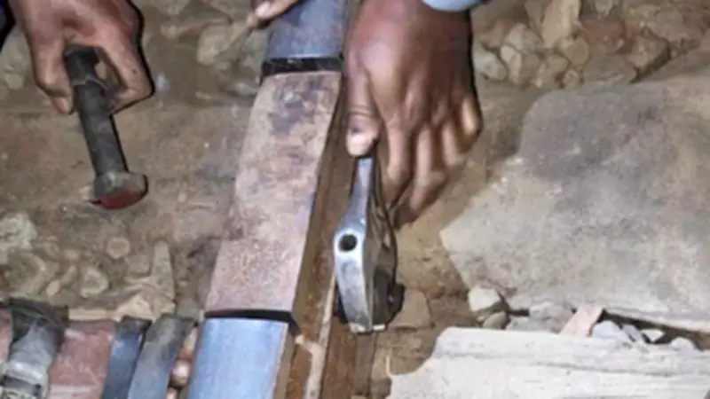 ঢাকা-ময়মনসিংহ রেল চলাচল স্বাভাবিক, ভাঙা লাইন মেরামত সম্পন্ন