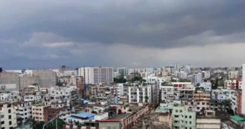 ঢাকার আবহাওয়া: মেঘলা আকাশ, শুষ্ক অবস্থা, বাতাসের গতি ৬-১২ কিমি