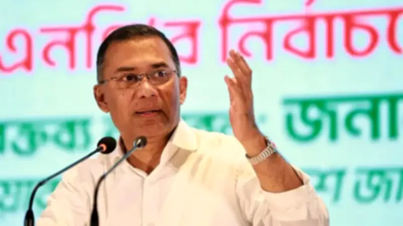 নির্বাচিত সরকারের শপথগ্রহণ: মন্ত্রিসভা গঠন ও মানবতাবিরোধী অপরাধের বিচার শুরু