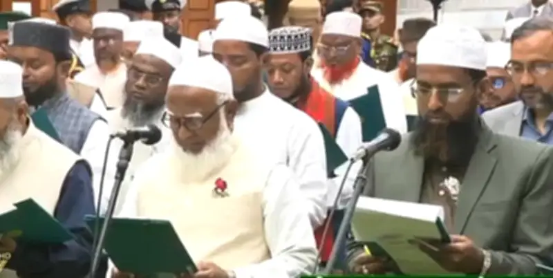 জামায়াতের সংসদ সদস্যরা শপথ নিলেন, বিএনপির সংসদ সদস্যরা সংবিধান সংস্কার পরিষদের শপথ নেননি