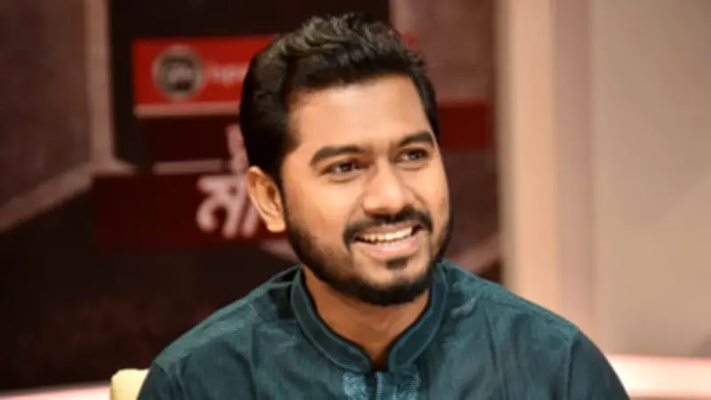 মন্ত্রিসভায় ডাক পেলেন এহছানুল হক মিলন, স্বর্ণের দামে বড় পতন, রমজানের রোজা ঘণ্টা জানা গেল