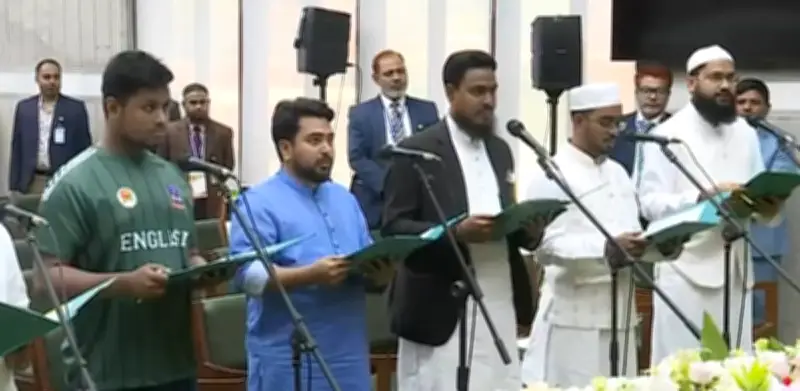 বাংলাদেশে অনলাইন শিক্ষার প্রসারে নতুন উদ্যোগ: ডিজিটাল প্ল্যাটফর্মের মাধ্যমে শিক্ষার্থীদের সুযোগ বৃদ্ধি