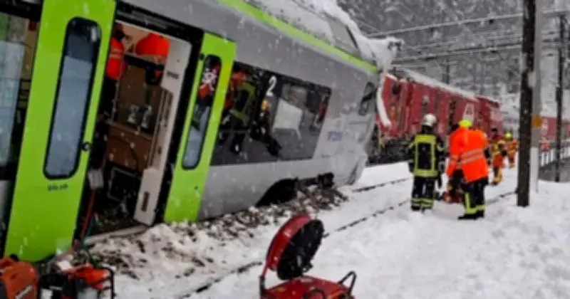 সুইজারল্যান্ডের আল্পসে তুষারধসে ট্রেন লাইনচ্যুত, আহত ৫