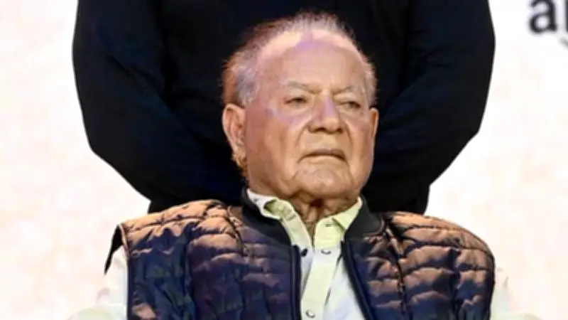 বলিউড কিংবদন্তি সেলিম খান হাসপাতালে, আইসিইউতে চিকিৎসাধীন