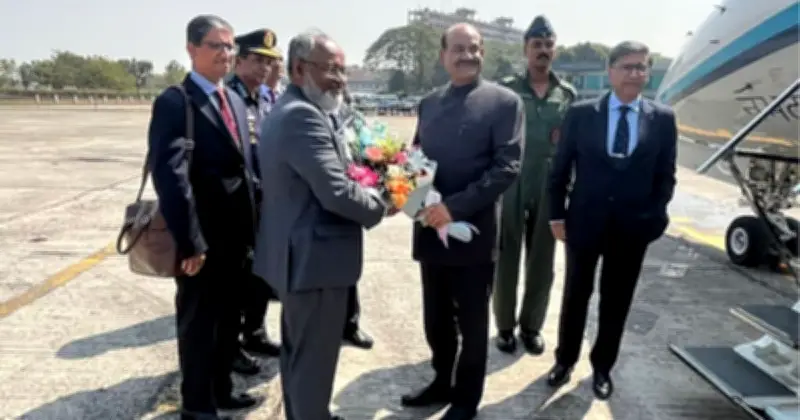 ভারতের লোকসভার স্পিকার ওম বিড়লা ঢাকায়, নতুন মন্ত্রিসভার শপথে যোগ দিতে