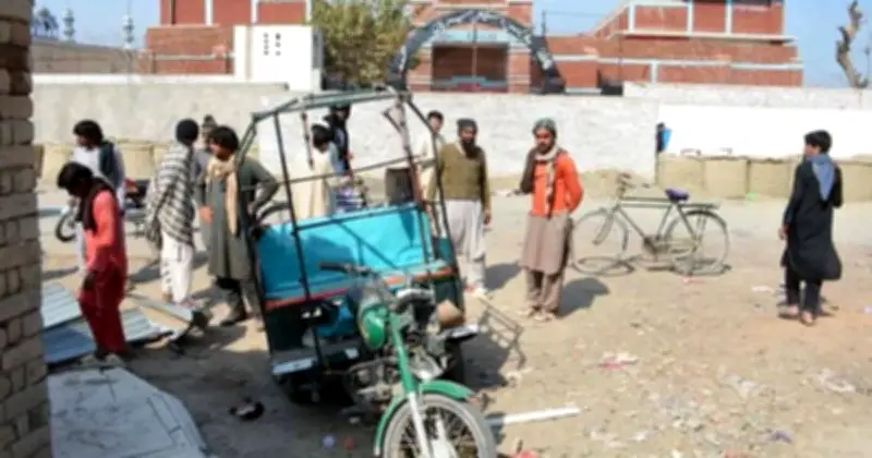 পাকিস্তানে সন্ত্রাসী হামলায় নিহত ১৪ নিরাপত্তাকর্মী ও তিন বেসামরিক নাগরিক