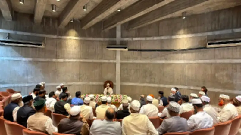 কুষ্টিয়ায় দুই যুবদল নেতা বহিষ্কার, জামায়াত নেতৃত্বাধীন জোটের সংসদীয় সভায় গুরুত্বপূর্ণ সিদ্ধান্ত