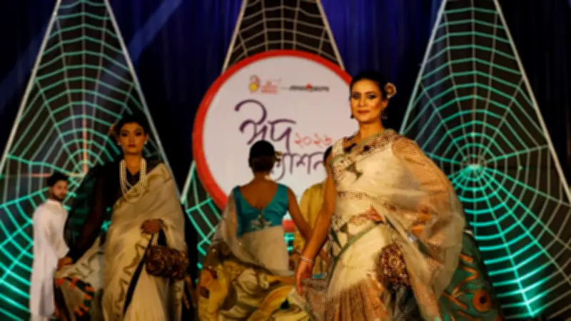 চট্টগ্রামে ২৫ বছরের ঐতিহ্যবাহী ঈদ ফ্যাশন শো: আদি মোহিনী মোহন কাঞ্জিলাল–প্রথম আলোর বর্ণিল উৎসব