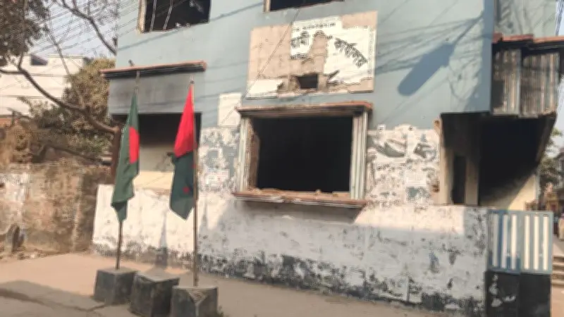 ভারত ফেরত দিল পাচার হওয়া ২৮ শিশু-কিশোর, আ’লীগ অফিসে উড়ল পতাকা শপথের দিন