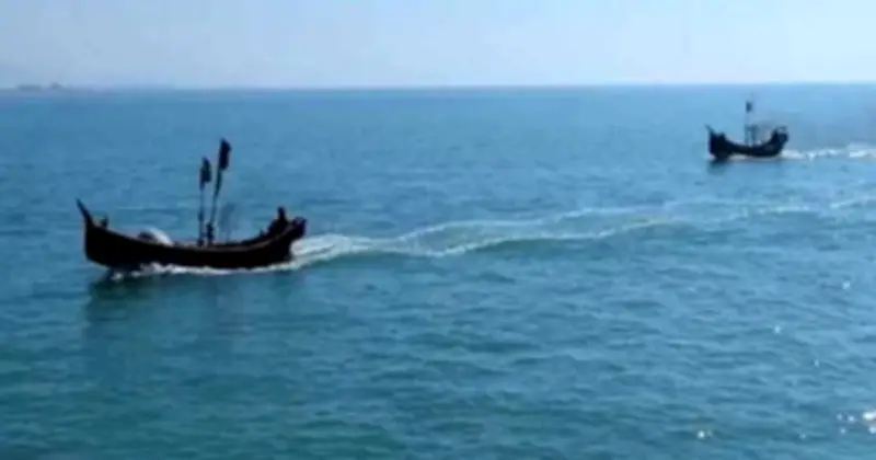 বঙ্গোপসাগরে বনদস্যুদের হামলায় ২০ জেলে অপহৃত, জেলেপল্লীতে আতঙ্ক