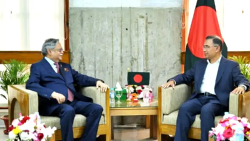 প্রধানমন্ত্রী তারেক রহমানের সৌজন্য সাক্ষাৎ ও নতুন সরকারকে অভিনন্দন, স্বাধীন সাংবাদিকতা সুরক্ষার আহ্বান