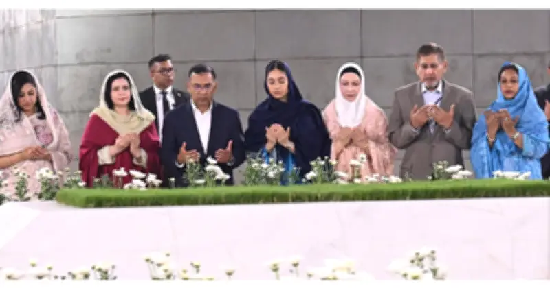 প্রধানমন্ত্রী তারেক রহমানের কবর জিয়ারত ও শপথগ্রহণের একই দিনের ঘটনা