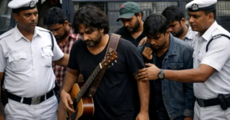 ভিসার মেয়াদ শেষে কলকাতায় বাংলাদেশি গায়কসহ ছয়জন গ্রেফতার