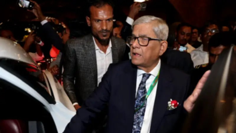 মির্জা ফখরুল ইসলাম আলমগীরের মন্ত্রী হিসেবে শপথ ও বিএনপির নতুন সরকার গঠন