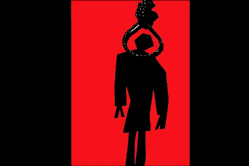 মানিকগঞ্জে আইনজীবীর ঝুলন্ত মরদেহ উদ্ধার, পারিবারিক কলহকে আত্মহত্যার কারণ হিসেবে চিহ্নিত করেছে পুলিশ