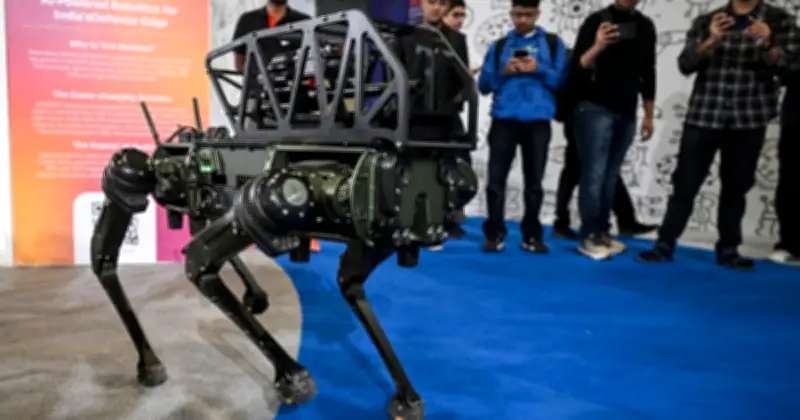 ভারতে চীনা রোবট কুকুর নিয়ে বিতর্ক: বিশ্ববিদ্যালয়ের দাবি নিয়ে বিদ্রুপ