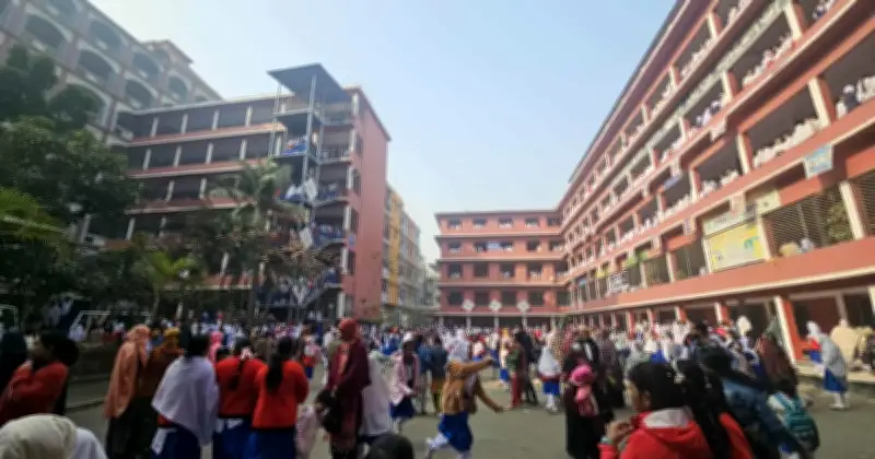 শিক্ষাপ্রতিষ্ঠানে আর্থিক স্বচ্ছতা নীতিমালা: পুনঃভর্তি ফি নিষিদ্ধ, জবাবদিহিতা জোরদার