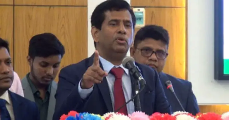 গণঅভ্যুত্থানে ইন্টারনেট বন্ধের নির্দেশ: জয়-পলকের বিরুদ্ধে গণহত্যা তথ্য লুকানোর অভিযোগ