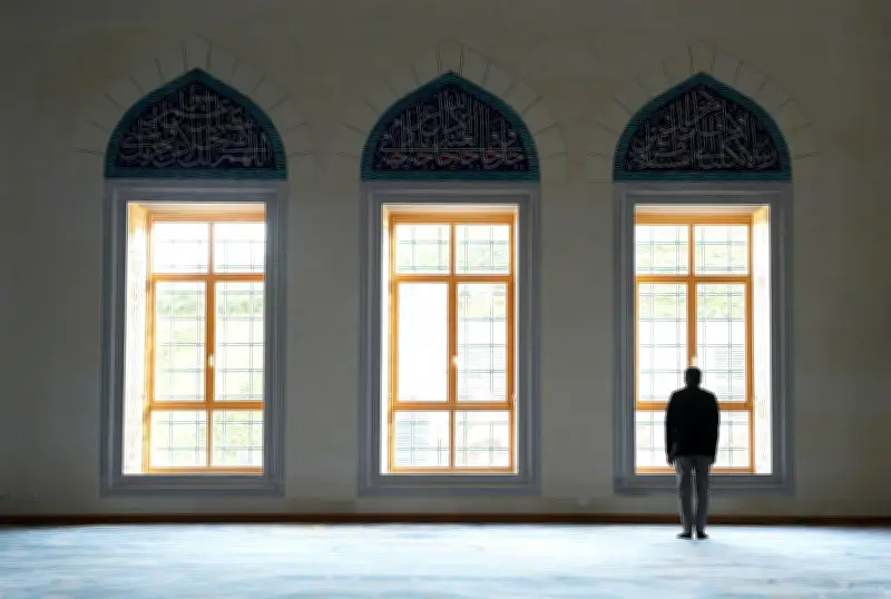 রমজানের নীরব ইবাদত: যা 'করি না' তা দিয়েই সংজ্ঞায়িত হয় আধ্যাত্মিকতা