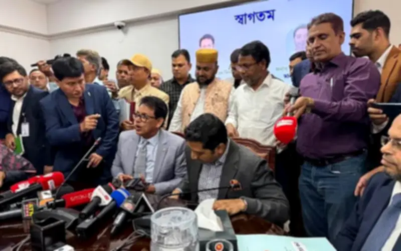 শিক্ষামন্ত্রী মিলনের অঙ্গীকার: কারিকুলাম পর্যালোচনা ও আধুনিক শিক্ষাব্যবস্থা গড়ে তোলা হবে