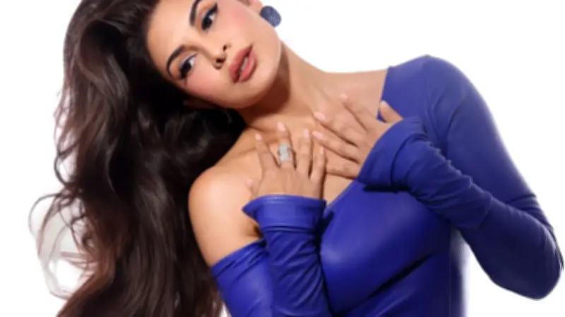 হাল ফ্যাশনে সেলিব্রিটি লুক: নতুন ট্রেন্ড ও স্টাইলিং টিপস