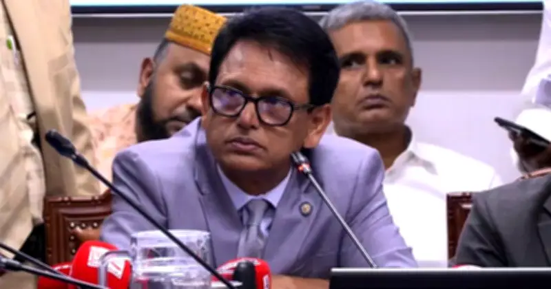 শিক্ষামন্ত্রীর ঘোষণা: নকল ও প্রশ্ন ফাঁস বন্ধ, ডিজিটাল শিক্ষায় লাফ দিতে হবে