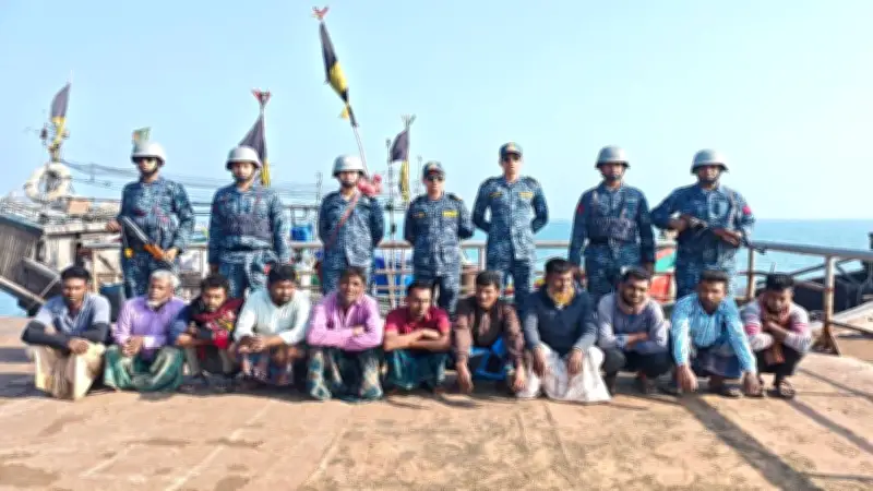 মিয়ানমার সীমান্তে পাচারকারী আটক, প্রধানমন্ত্রীর ভাষণ ও রোজা শুরু