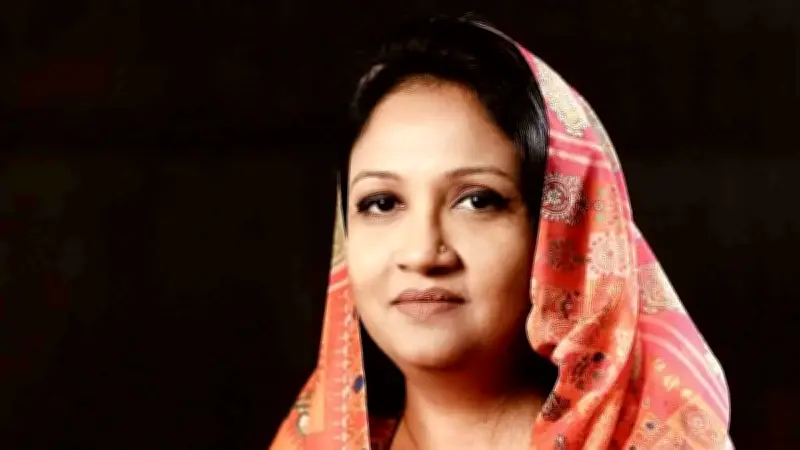 পিতার পদাঙ্ক অনুসরণ করে প্রতিমন্ত্রী হলেন ফারজানা শারমীন, নাটোর-১ আসনে জয়ী
