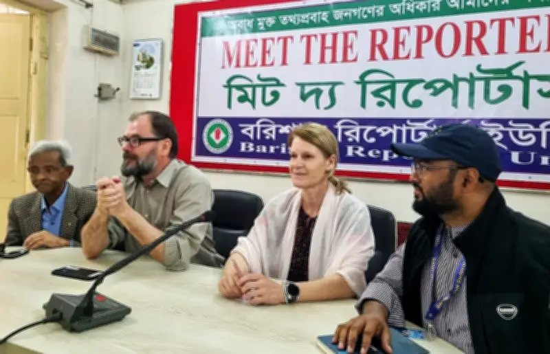 ইইউ পর্যবেক্ষকদের সাথে বরিশালে নির্বাচনী মতবিনিময়: গণতন্ত্রের প্রশংসা, প্রতিবন্ধীদের অংশগ্রহণে উদ্বেগ