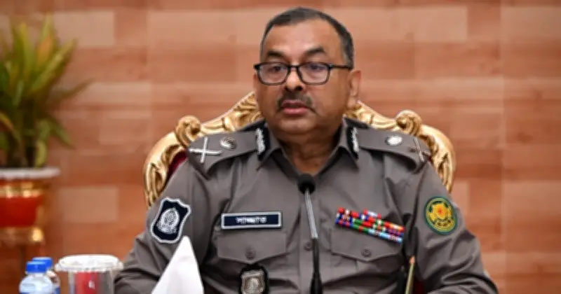 পুলিশ হারানো গৌরব পুনরুদ্ধার করেছে: ডিএমপি কমিশনার