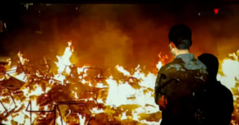 প্রথম আলো অফিসে 'আলো' শিল্প প্রদর্শনী: আক্রমণের স্থানে প্রতিরোধের বার্তা