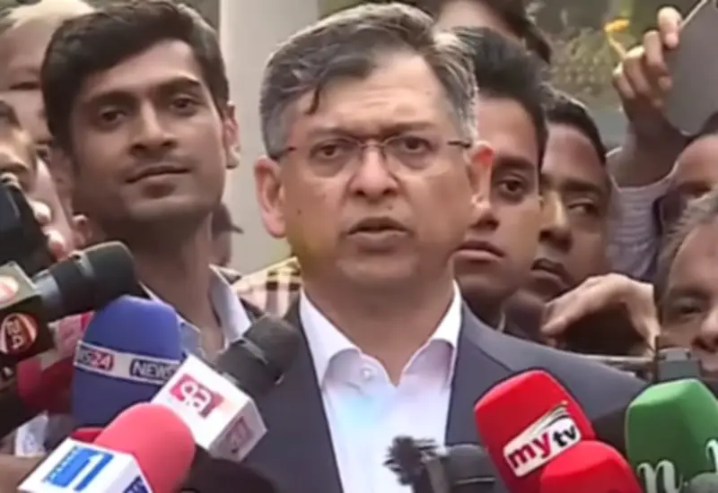 মব কালচার বন্ধের ঘোষণা স্বরাষ্ট্রমন্ত্রীর, পুলিশের ভাবমূর্তি পুনরুদ্ধারের অঙ্গীকার