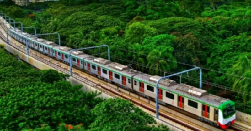 রমজানে মেট্রোরেলের নতুন সময়সূচি: ইফতারে পানির বোতল অনুমোদন