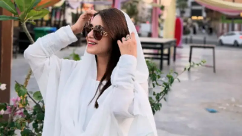 বাংলাদেশি অভিনেতা আরিয়ান জামান নূরের নতুন ফ্যাশন লুক প্রকাশ