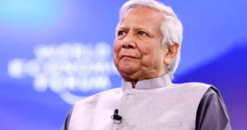 অন্তর্বর্তী সরকারের প্রধান উপদেষ্টা ড. মুহাম্মদ ইউনূসসহ ২০ জনের বেশি লাল পাসপোর্ট হস্তান্তর করেছেন