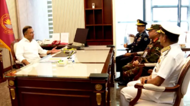 বাংলাদেশে অনলাইন শিক্ষার ভবিষ্যৎ: নতুন সম্ভাবনা ও চ্যালেঞ্জ