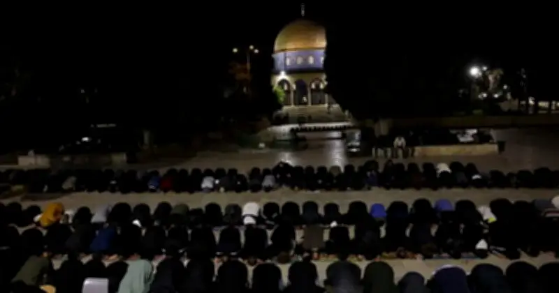 রমজানে আল-আকসা মসজিদে প্রবেশে ইসরায়েলের কঠোর বিধিনিষেধ, মাত্র ১০ হাজার ফিলিস্তিনির অনুমতি