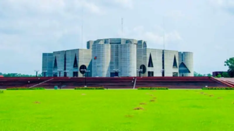 ঈদের পর সংরক্ষিত নারী আসনের উপনির্বাচন শুরু হবে, স্থানীয় সরকার নির্বাচন নিয়ে অনিশ্চয়তা