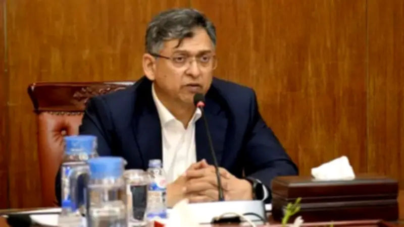 স্বরাষ্ট্রমন্ত্রী আইনশৃঙ্খলা বাহিনীর আস্থা অর্জন ও জবাবদিহিতার আহ্বান জানালেন