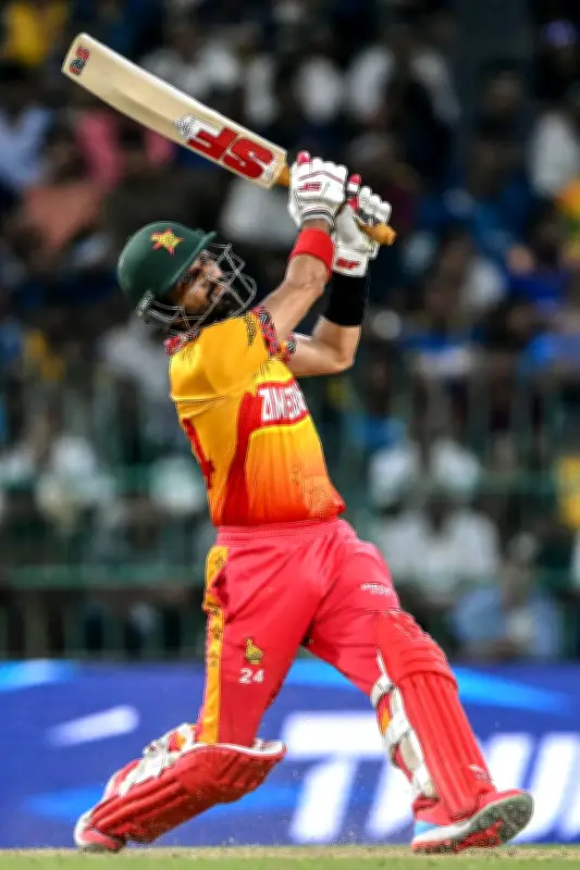 অস্ট্রেলিয়া ও শ্রীলঙ্কাকে হারিয়ে টি-টুয়েন্টি বিশ্বকাপে জিম্বাবুয়ের চমকপ্রদ জয়