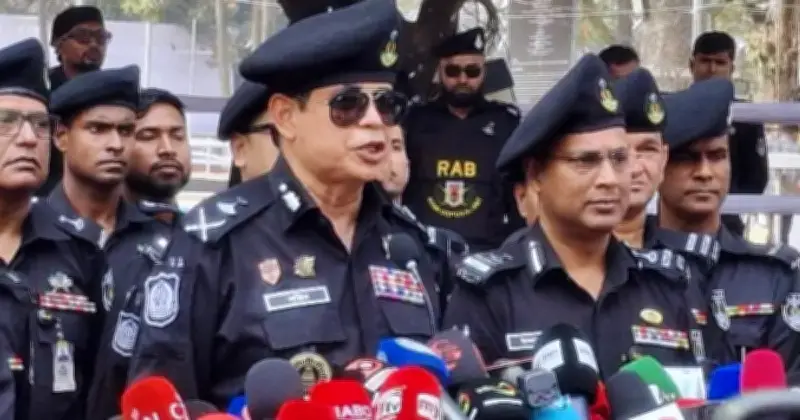 দাবি আদায়ের নামে জনদুর্ভোগ সৃষ্টি সহ্য হবে না: র‍্যাব ডিজির কঠোর হুঁশিয়ারি