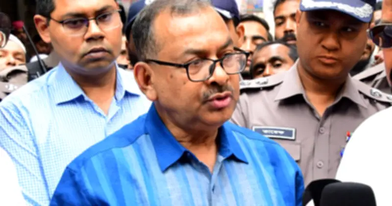 রমজানে দ্রব্যমূল্য ও ভেজাল নিয়ন্ত্রণে ব্যবসায়ী নেতাদের প্রতি ডিএমপি কমিশনারের আহ্বান