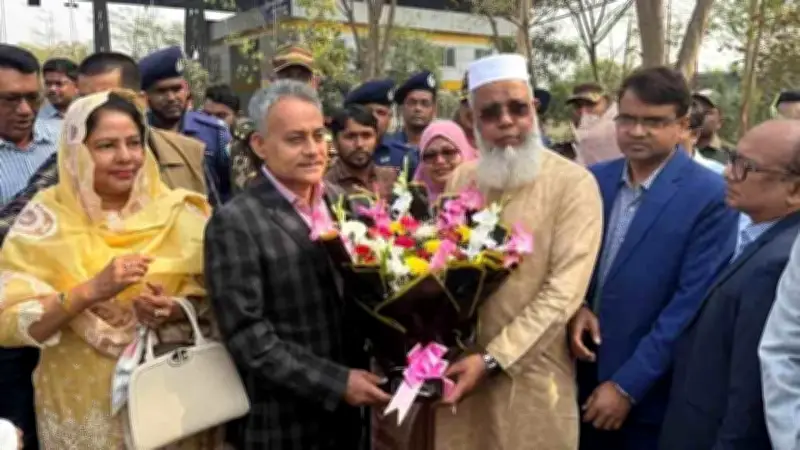 ঈদে যানজট নিরসনে সেতু বিভাগের ৪৫ দিনের কর্মসূচি, বিএসইসি চেয়ারম্যানের সতর্কবার্তা