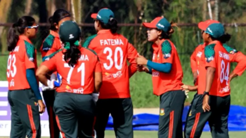 বাংলাদেশে অনলাইন শিক্ষার ভবিষ্যৎ: নতুন সম্ভাবনা ও চ্যালেঞ্জ